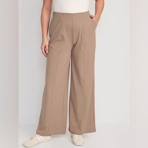 NWOT Old Navy Size 16 High-Waisted PowerSoft Trouser Pants